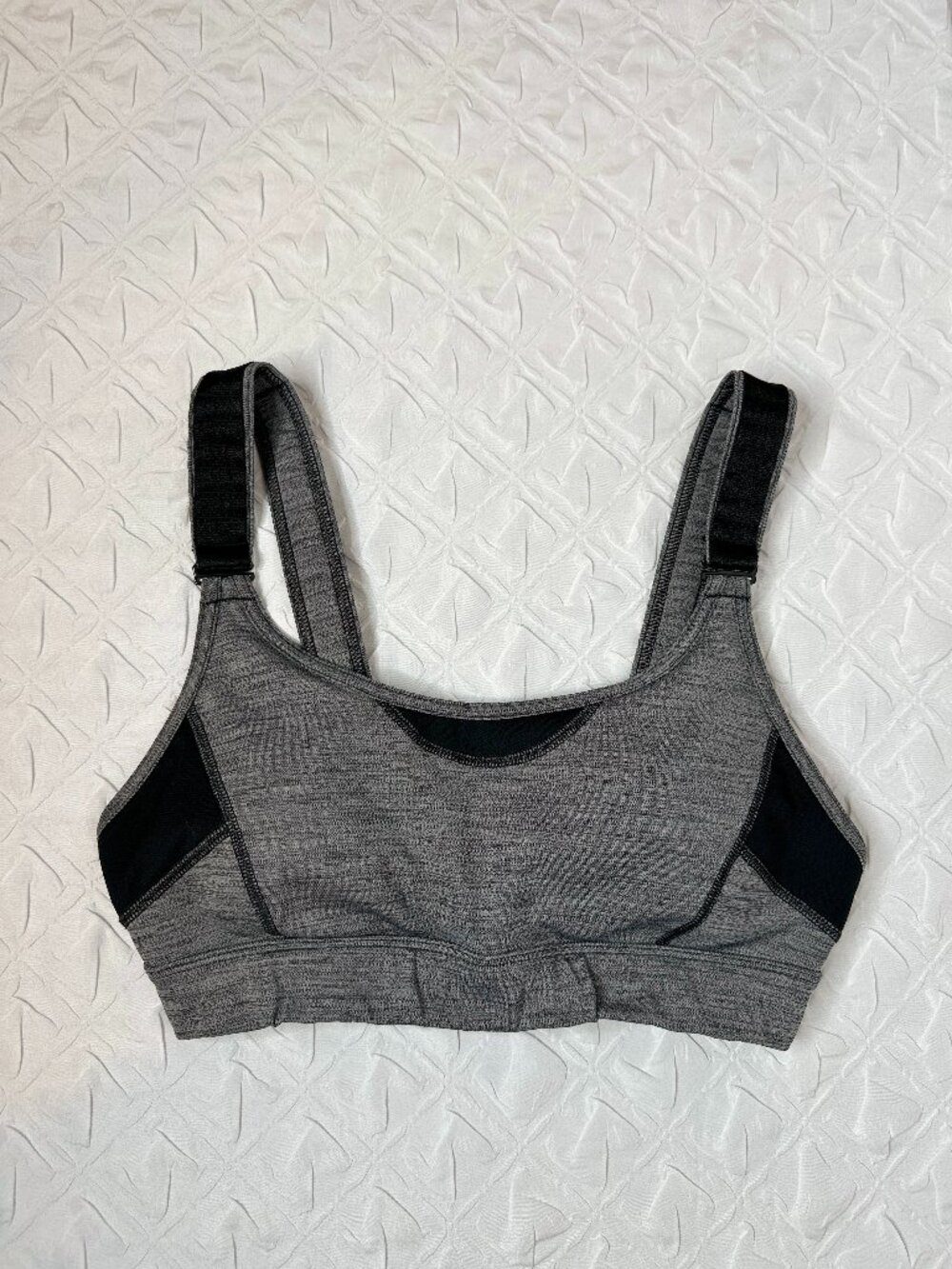Duluth Trading Adjustabust High Impact Bra, SZ Medium Utility Athleisure Outdoor